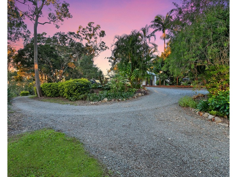 91-95 Winston Road, Sheldon QLD 4157