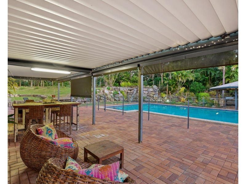 91-95 Winston Road, Sheldon QLD 4157