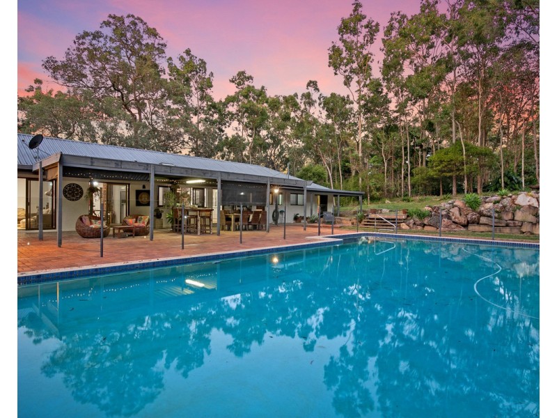 91-95 Winston Road, Sheldon QLD 4157