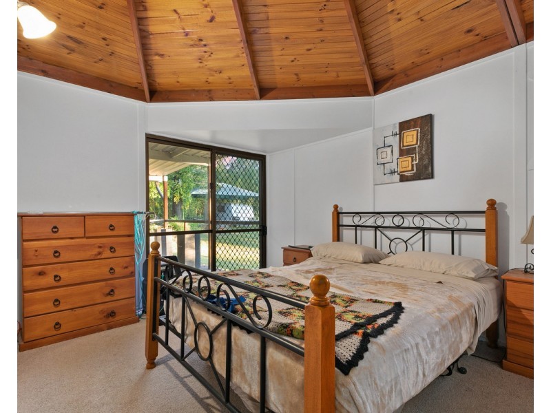 91-95 Winston Road, Sheldon QLD 4157