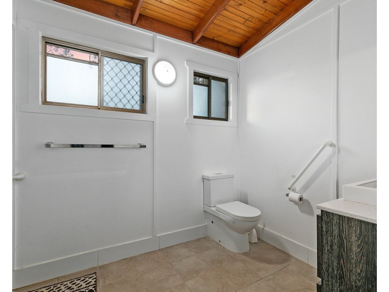 91-95 Winston Road, Sheldon QLD 4157