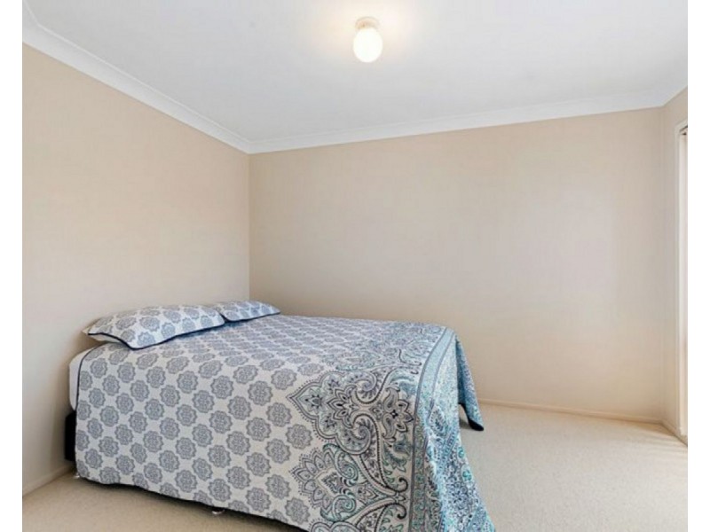 8 Amelia Place, Cleveland QLD 4163