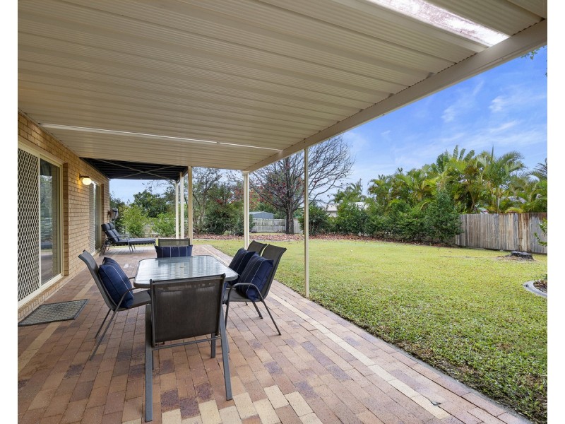 8 Kurrewa Court, Victoria Point QLD 4165