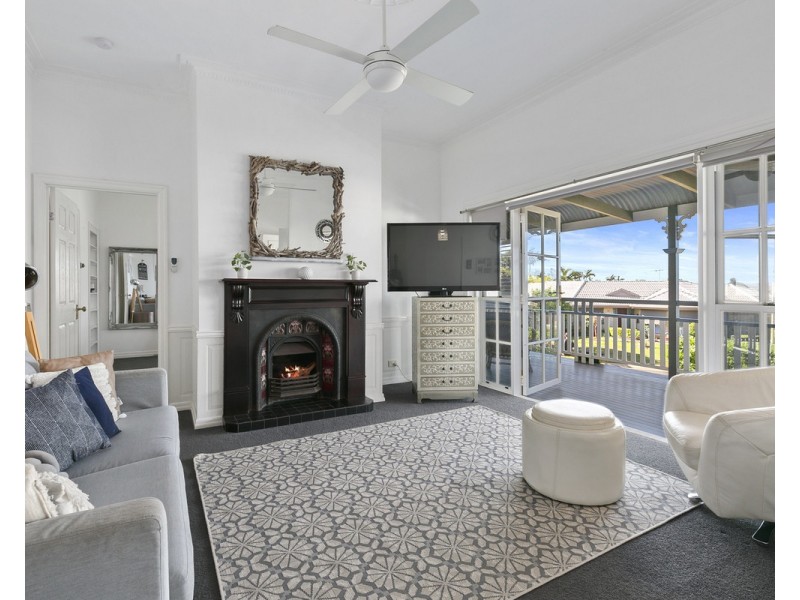 14 Newlands Street, Redland Bay QLD 4165