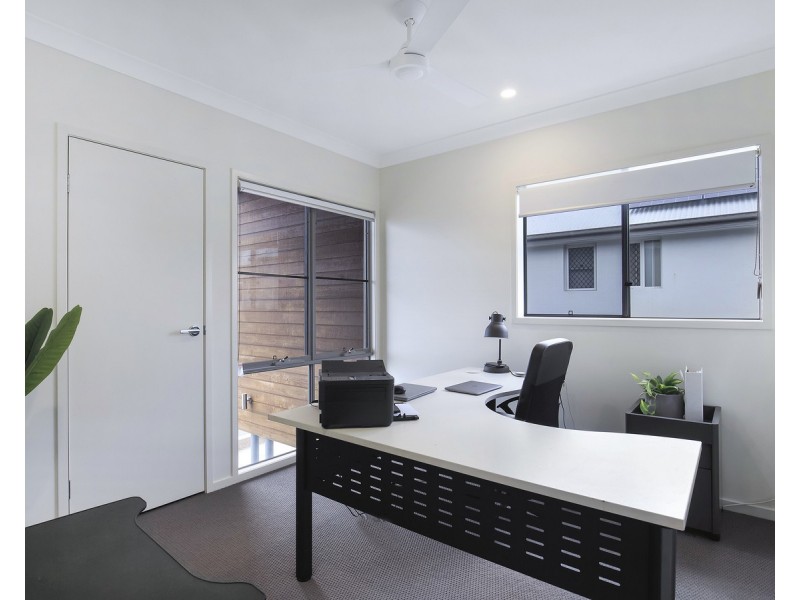 37 Apollo Street, Newport QLD 4020