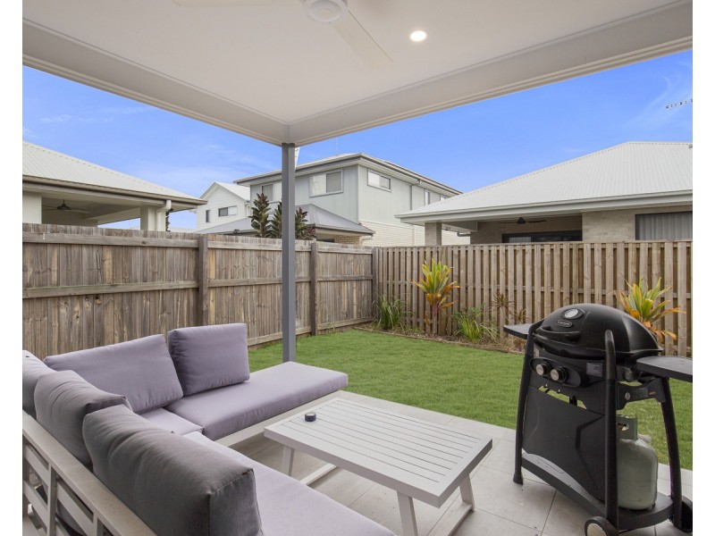37 Apollo Street, Newport QLD 4020