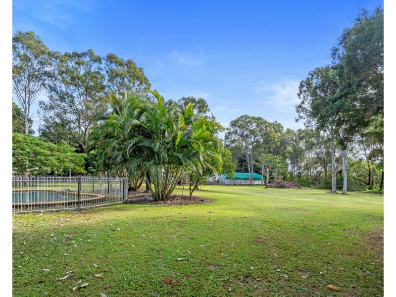 58-60 Beveridge Road, Thornlands QLD 4164