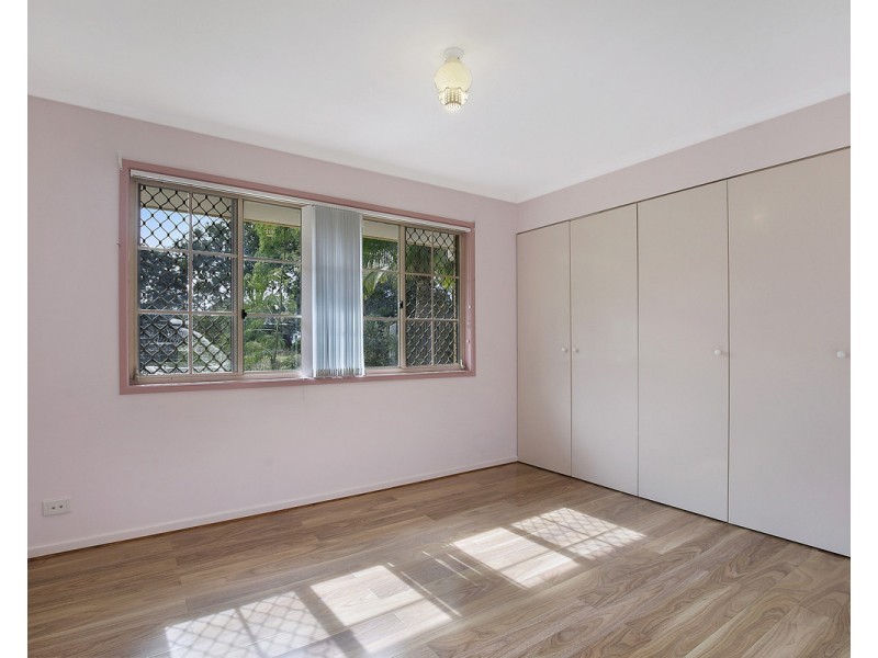 14 Crowndale Street, Wavell Heights QLD 4012