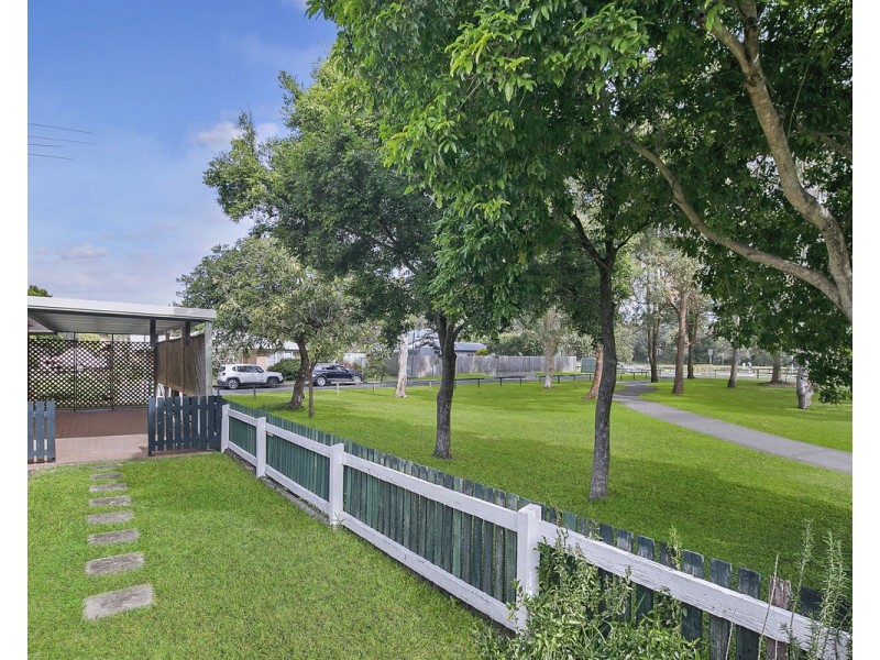 14 Crowndale Street, Wavell Heights QLD 4012