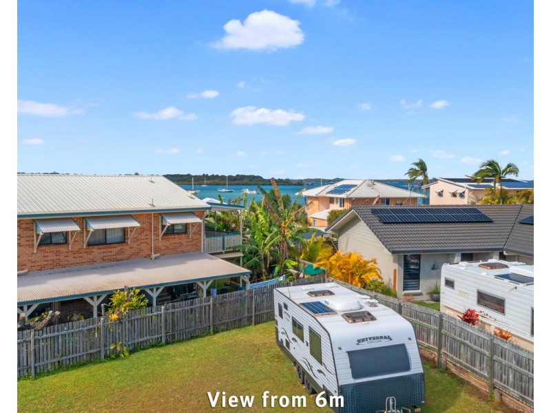 11 Finuge Court, Victoria Point QLD 4165
