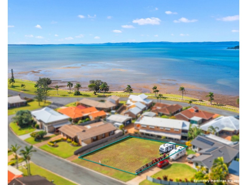 11 Finuge Court, Victoria Point QLD 4165