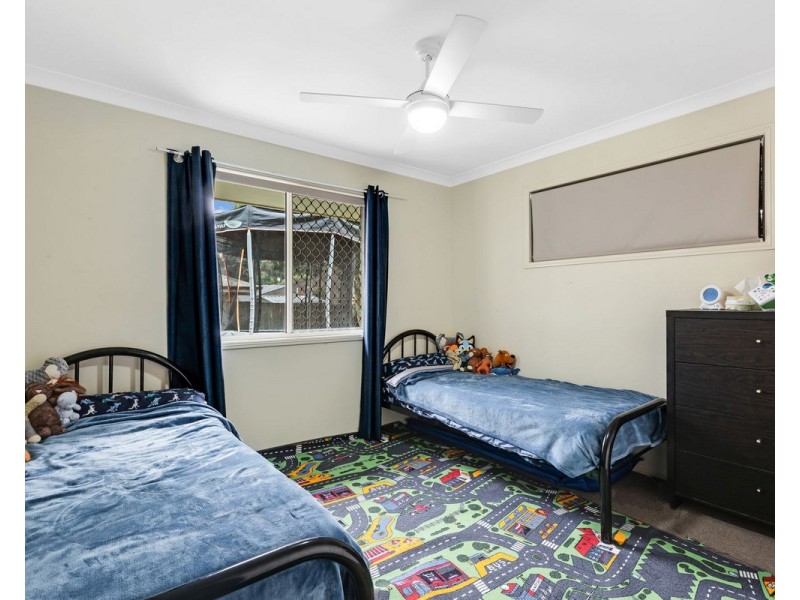 25 Glenbrook Avenue, Victoria Point QLD 4165