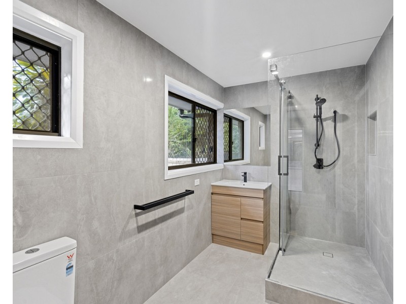 13 Beenwerrin Crescent, Capalaba QLD 4157