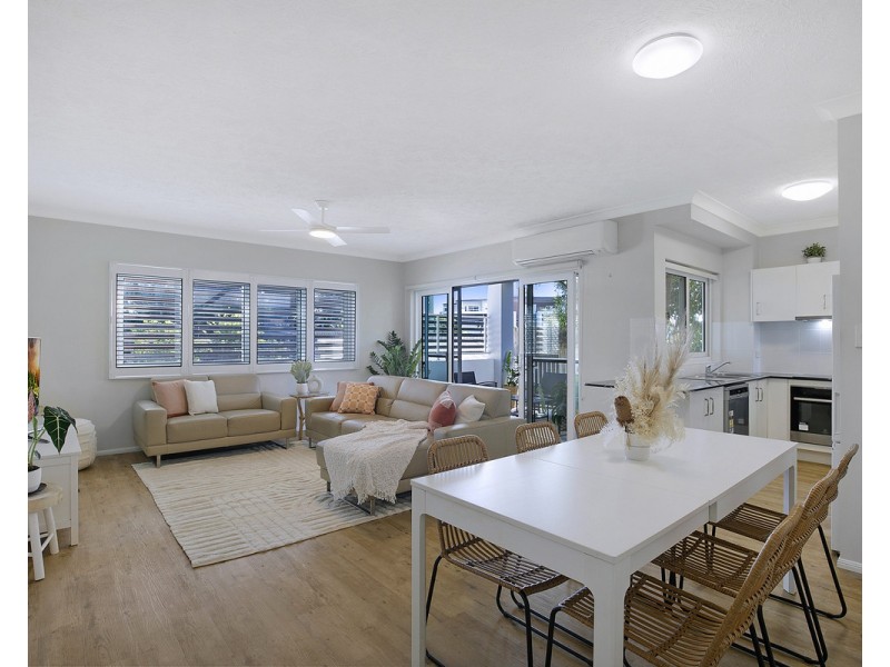 2/78 Berrima Street, Wynnum QLD 4178