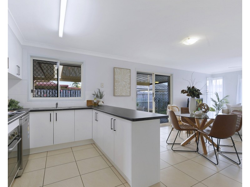 4 Bloomfield Place, Carina QLD 4152