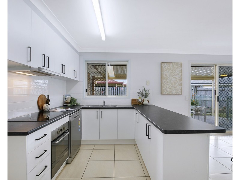 4 Bloomfield Place, Carina QLD 4152