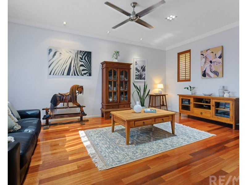 12 Wilohurst Drive, Redland Bay QLD 4165