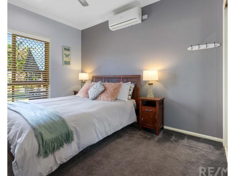 12 Wilohurst Drive, Redland Bay QLD 4165