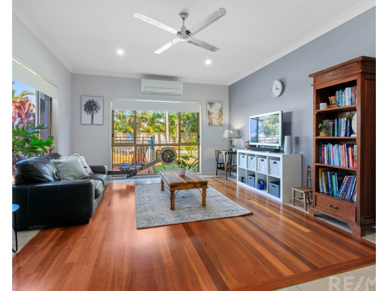 12 Wilohurst Drive, Redland Bay QLD 4165