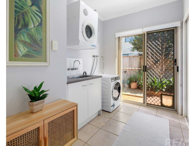 12 Wilohurst Drive, Redland Bay QLD 4165