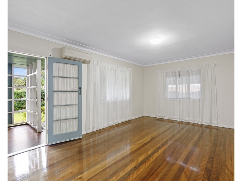 144 Erica Street, Cannon Hill QLD 4170