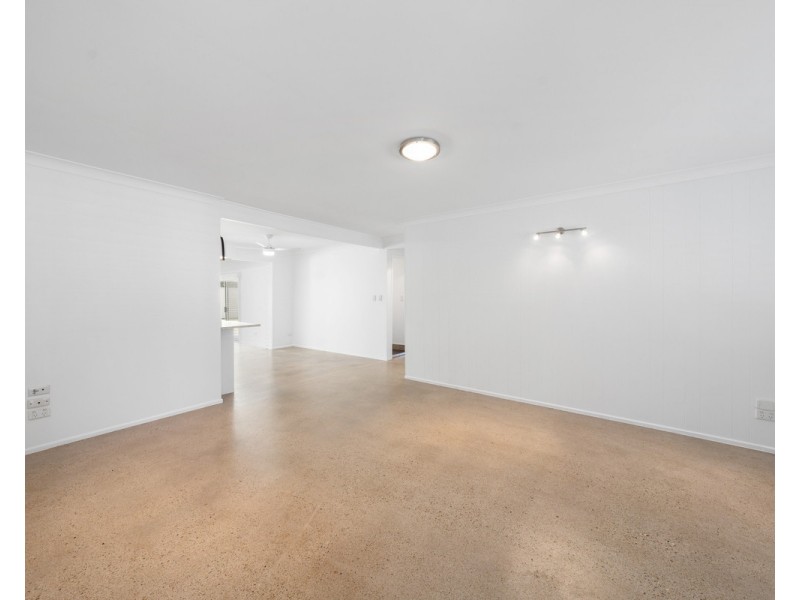 11 Enjay Street, Victoria Point QLD 4165