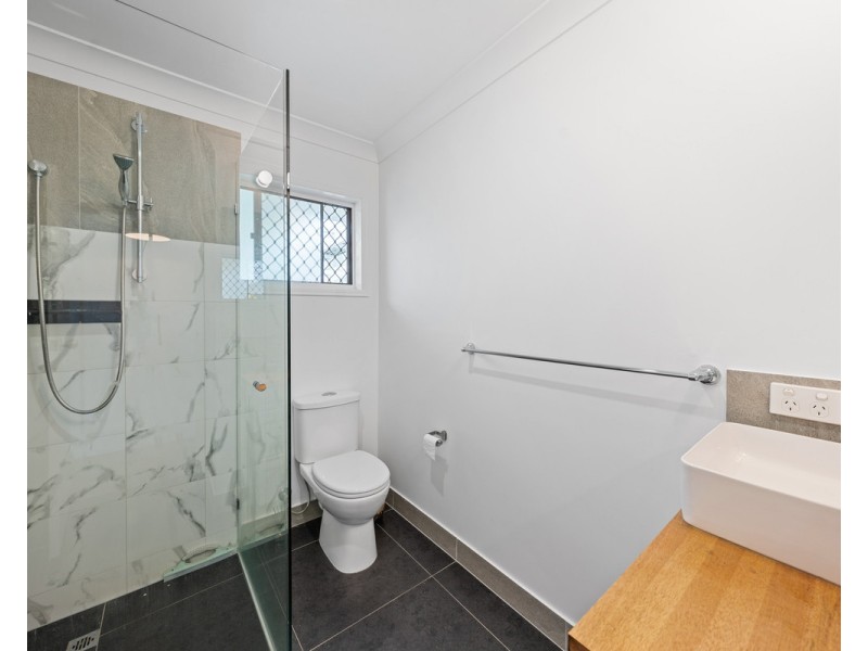 11 Enjay Street, Victoria Point QLD 4165