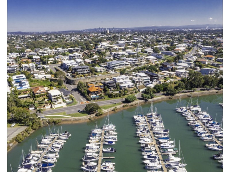 1/69 Wellington Street, Manly QLD 4179