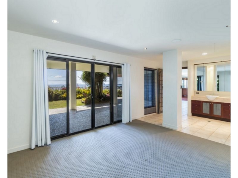 1/69 Wellington Street, Manly QLD 4179