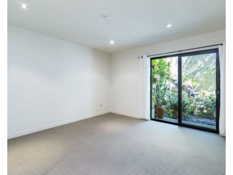 1/69 Wellington Street, Manly QLD 4179