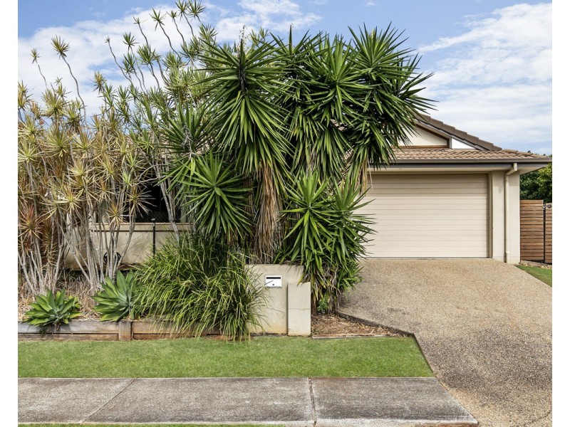 63 School Road, Victoria Point QLD 4165