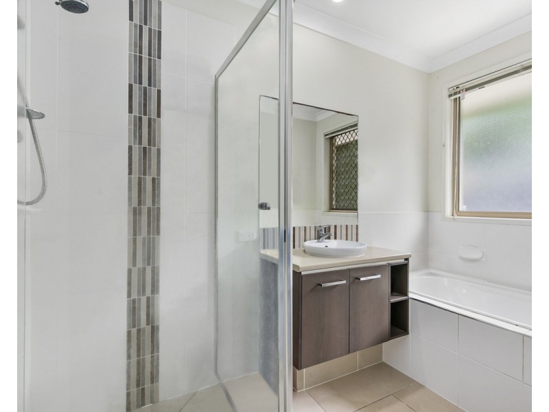 63 School Road, Victoria Point QLD 4165