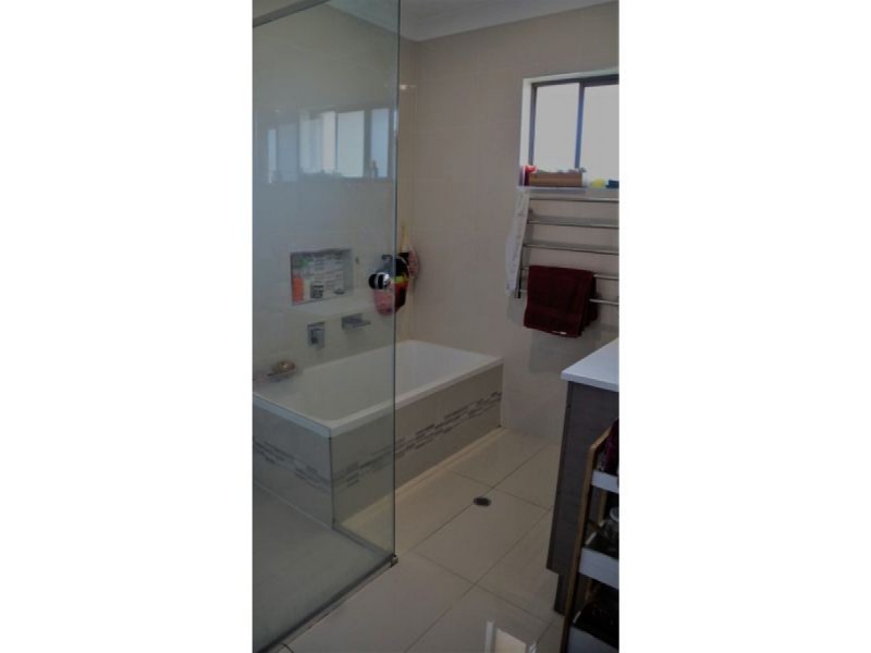 20 Randall Road, Birkdale QLD 4159