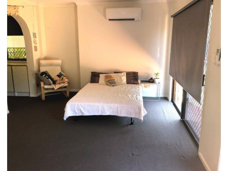 20 Randall Road, Birkdale QLD 4159