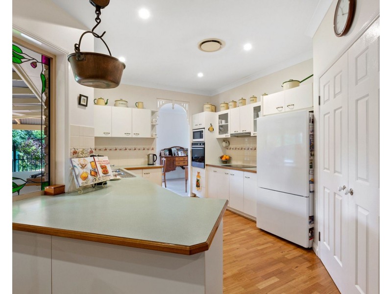 9 Newlands Street, Redland Bay QLD 4165