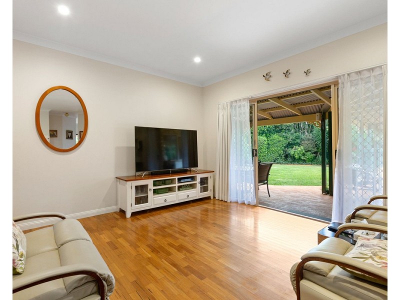 9 Newlands Street, Redland Bay QLD 4165