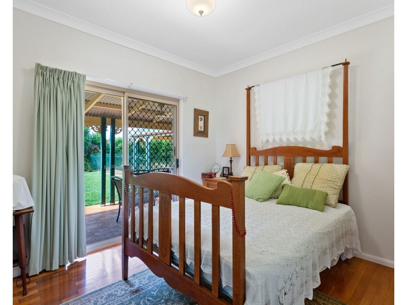 9 Newlands Street, Redland Bay QLD 4165