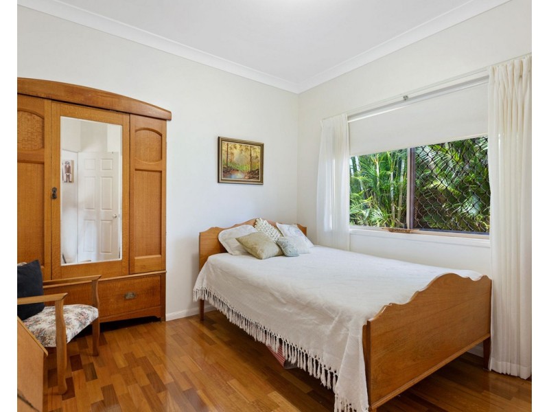 9 Newlands Street, Redland Bay QLD 4165