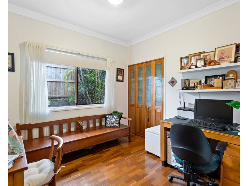 9 Newlands Street, Redland Bay QLD 4165