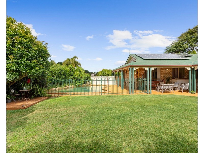 9 Newlands Street, Redland Bay QLD 4165