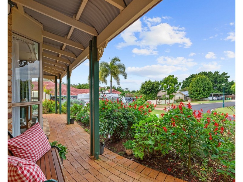 9 Newlands Street, Redland Bay QLD 4165