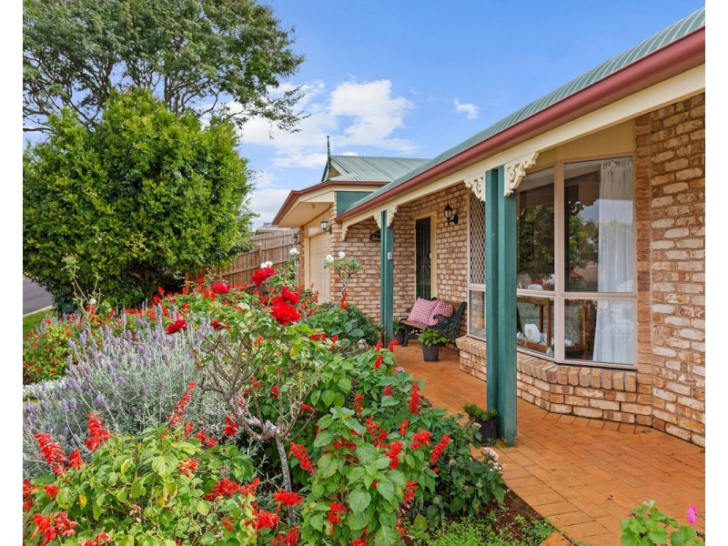 9 Newlands Street, Redland Bay QLD 4165