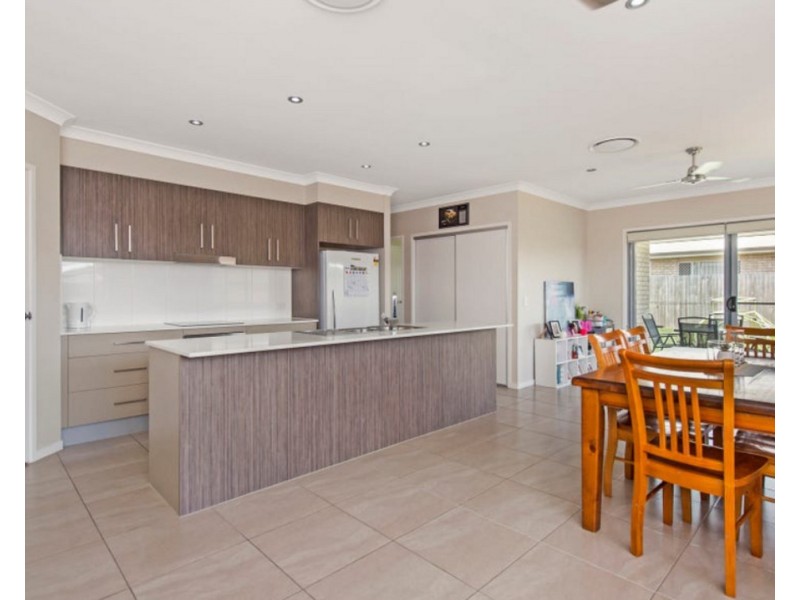 42 Coralina Crescent, Logan Reserve QLD 4133