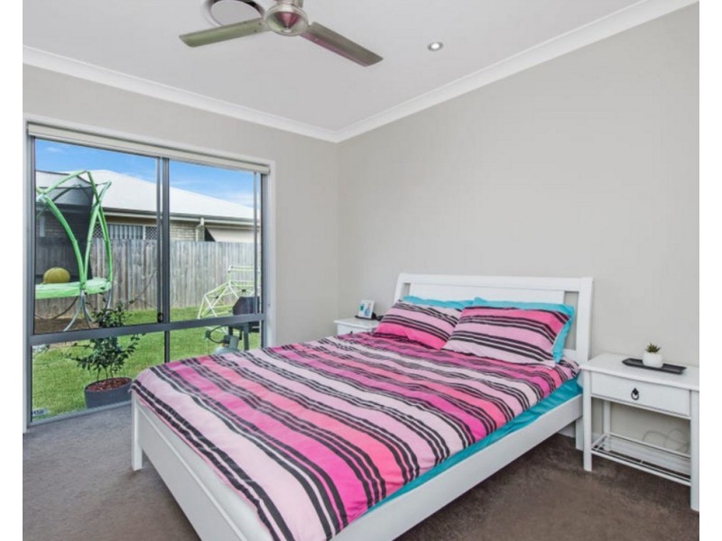 42 Coralina Crescent, Logan Reserve QLD 4133