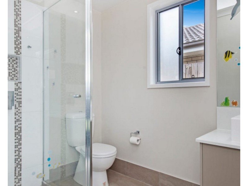 42 Coralina Crescent, Logan Reserve QLD 4133