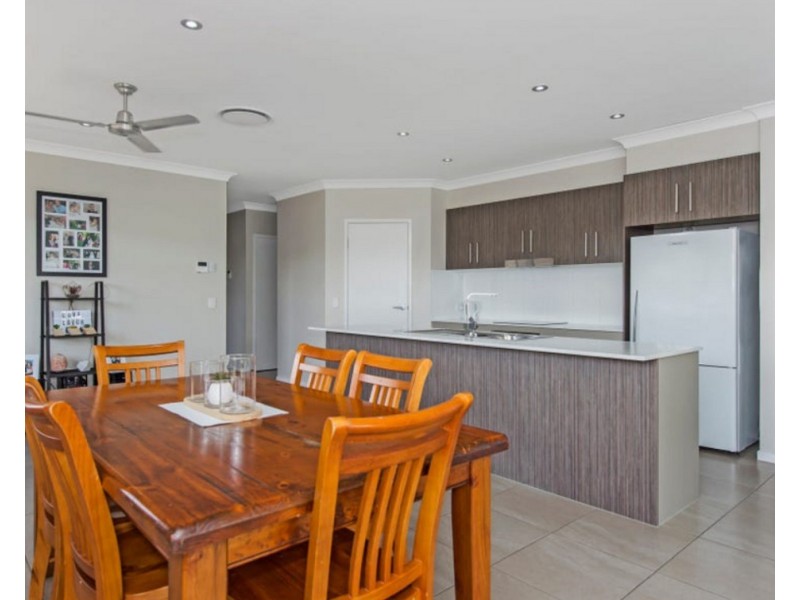 42 Coralina Crescent, Logan Reserve QLD 4133
