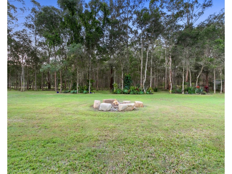369-375 Schoeck Road, Sheldon QLD 4157
