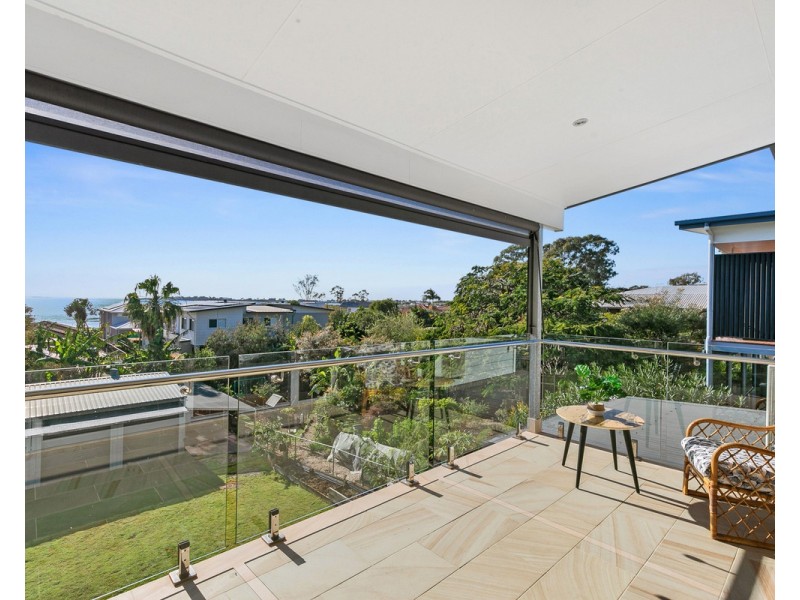 125 Mooroondu Road, Thorneside QLD 4158