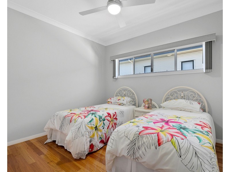 125 Mooroondu Road, Thorneside QLD 4158