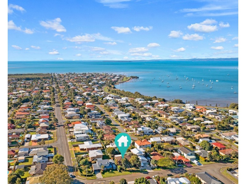 4 Albert Street, Victoria Point QLD 4165